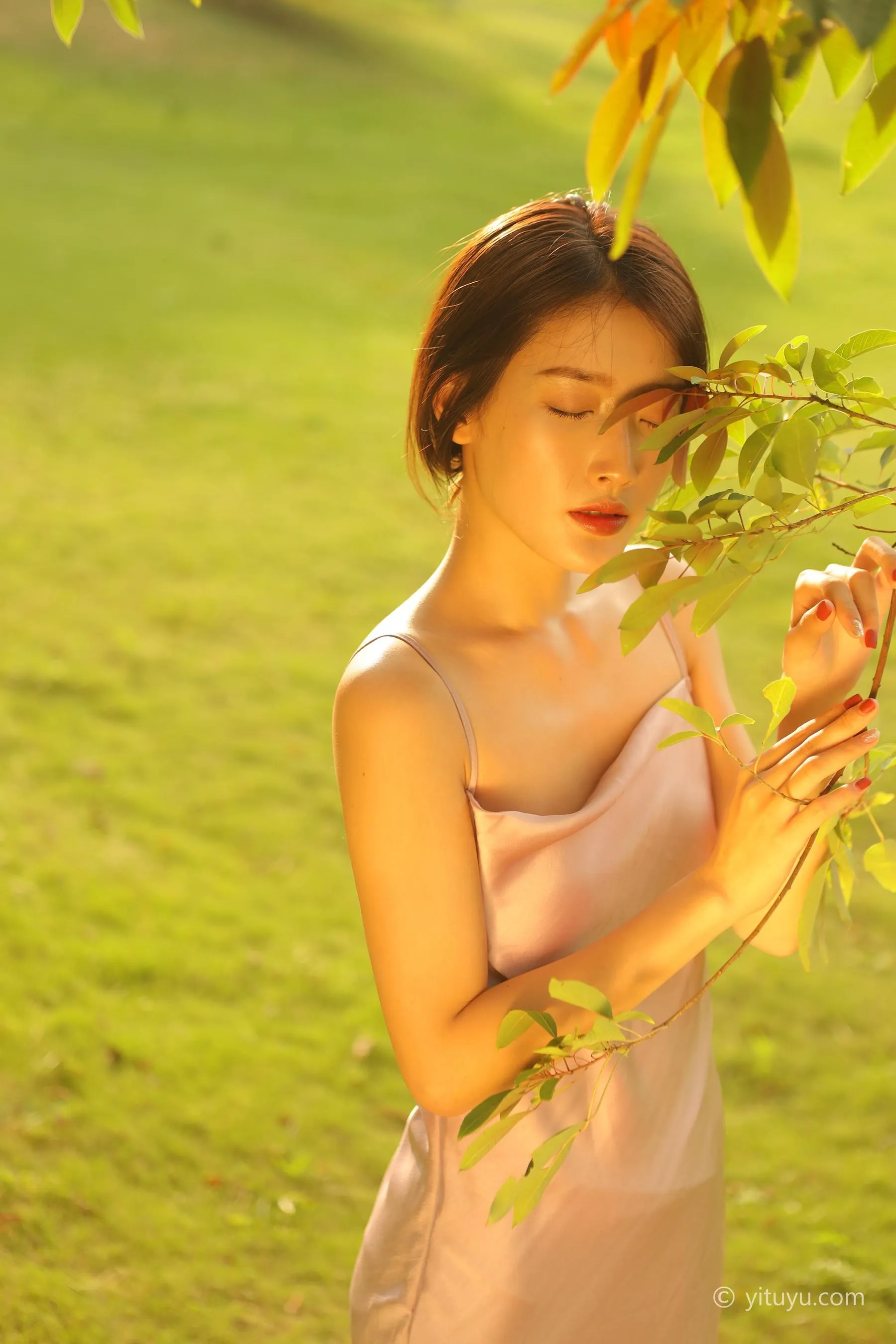 [YITUYU艺图语]2021.05.14 她，ta 巧玲 [31P]插图6
